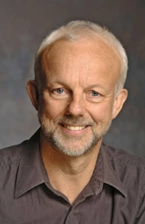 Christopher Gaze as 
