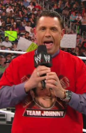 Michael Coulthard as 