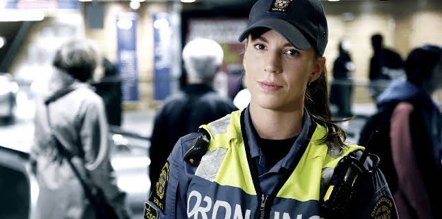 00:05: T-banen Stockholm (S7 E13) (S7) | MAX | 12/10 2025