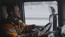 Frusna vägar (S2 E3)