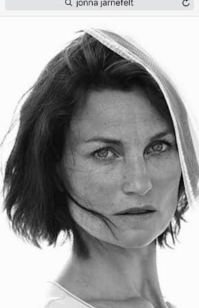 Jonna Järnefelt as 