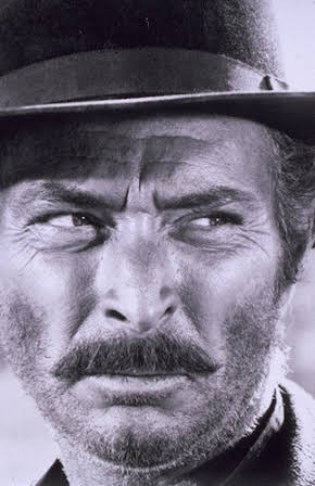 Lee Van Cleef as Clanton
