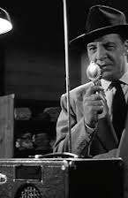 Howard St. John como Police Capt. Turley