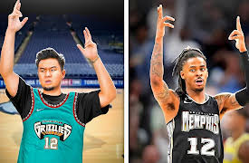 Jeffrey Bui: Best NBA Impersonation, Wins The Jersey