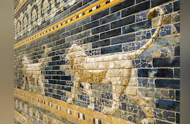 30 Masterpieces of the Ancient World: Ishtar Gate and Processional Way