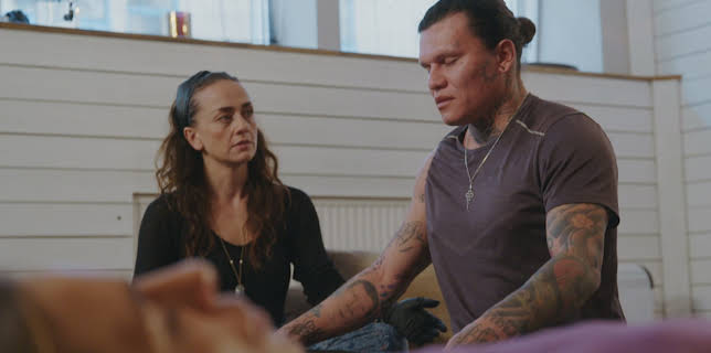 06:40: Älskar, älskar inte (S1 E9) (S1) | Kanal 5 | 1/15 2026