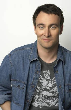 Derek Riddell as 