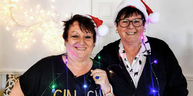 Bargain Loving Brits in the Sun at Christmas Special 2022