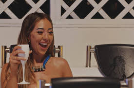 Dating Naked UK: Dare or Bare