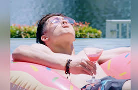 The Distance Between (下个路口遇见你): Episode 1