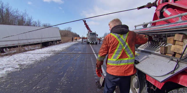 06:00: Heavy Rescue: 401 (S5 E14) (S5) | TV10 | 11/12 2025