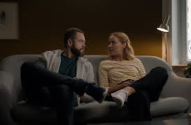 Couple Trouble Season 1: Maternity Leave