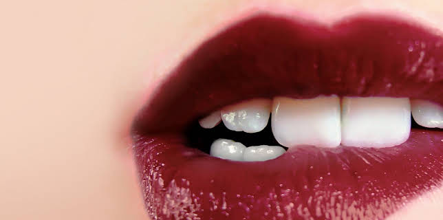 Orgasm Inc: The Story of OneTaste (2022)