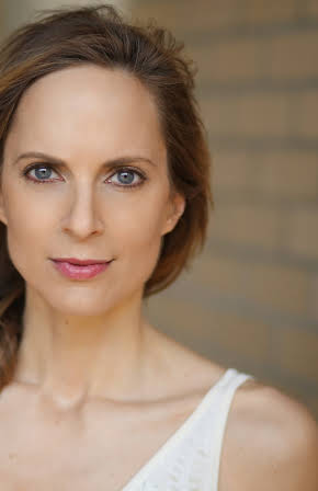 Stephanie Langton as 