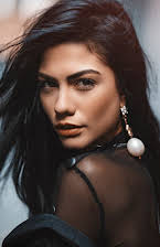 Demet Özdemir as 