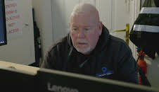 Gauner vs. Kaufhaus-Cops