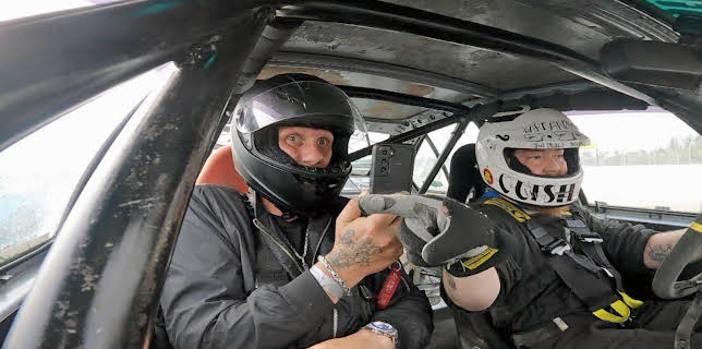 13:55: Hartz und herzlich - Tag für Tag Benz-Baracken | RTL 2 | 2/9 2026