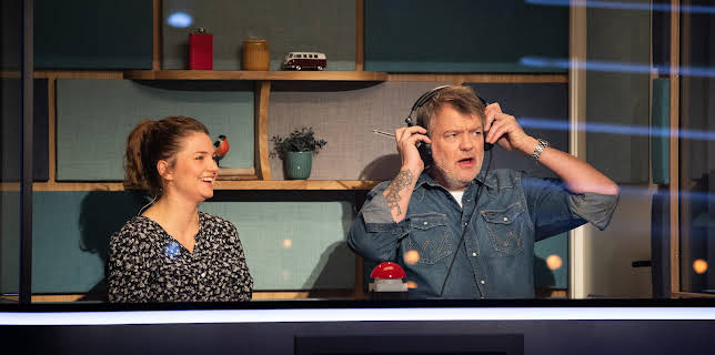 08:00: Alle mot alle (S3 E19) (S3) | TVNorge | 11/12 2025