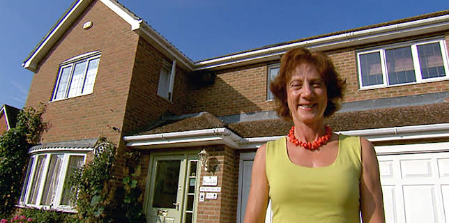 4:50 PM: Four in a Bed | More 4 | 1/2 2026