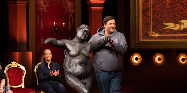 23:30: Kongen befaler (S6 E7) (S6) | TVNorge | 2/18 2026