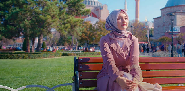 Mungkin Esok Lusa Atau Nanti (2024)