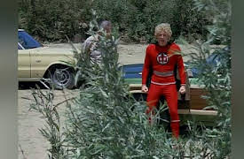 The Greatest American Hero Season 1: The Best Desk Scenario