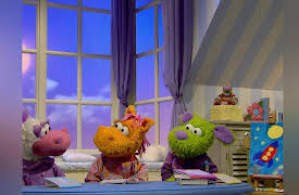 Pajanimals: Present for Mom / Queen for a Night