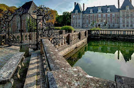 The Favorite Village Of The French: The Favorite Village Of The French 2016