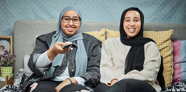 1:10 AM: Gogglebox 2023 | E4 | 1/16 2026