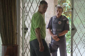 God morgon, Verônica: Utanför lådan