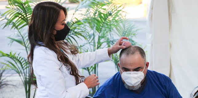 00:25: Dr. Pimple Popper (S4 E11) (S4) | TLC | 12/4 2025