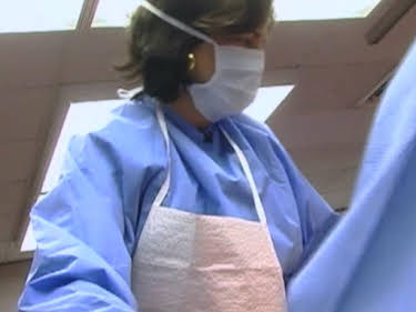 03:25: Dr. G - Beruf: Gerichtsmedizinerin | Sat1 Gold | 10/5 2026