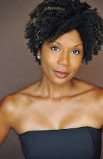 Kathryn Smith-McGlynn som Dr. Crawford