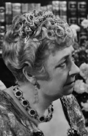 Dame May Whitty as 