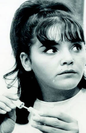 Levana Finkelstein as 