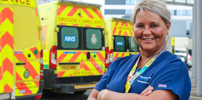 7:00 PM: Casualty 24/7: Every Second Counts (S8 E2) (S8) | 5 Star | 11/27 2025