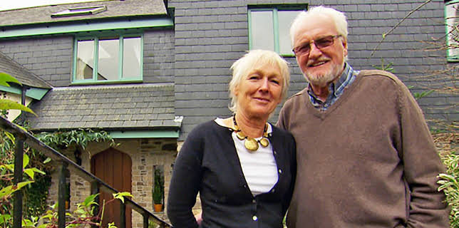 5:15 PM: Four in a Bed | More 4 | 12/19 2025