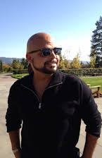 Robe Imbriano como creator