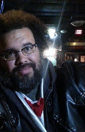 Pedro Lucero as Killer