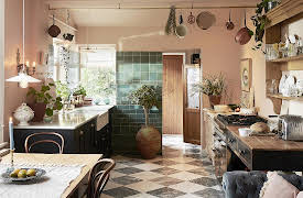 For the Love of Kitchens, Season 1: A Kitchen Designer's Kitchen