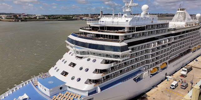 8:00 PM: New: Inside the World's Most... | Channel 4 | 11/17 2025