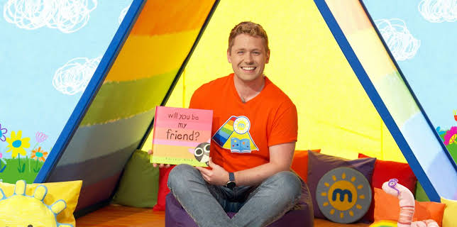 9:10 AM: Milkshake! Story Den (S4 E9) (S4) | Channel 5 | 1/28 2026