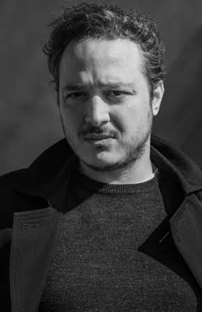 Emmanuele Aita as 