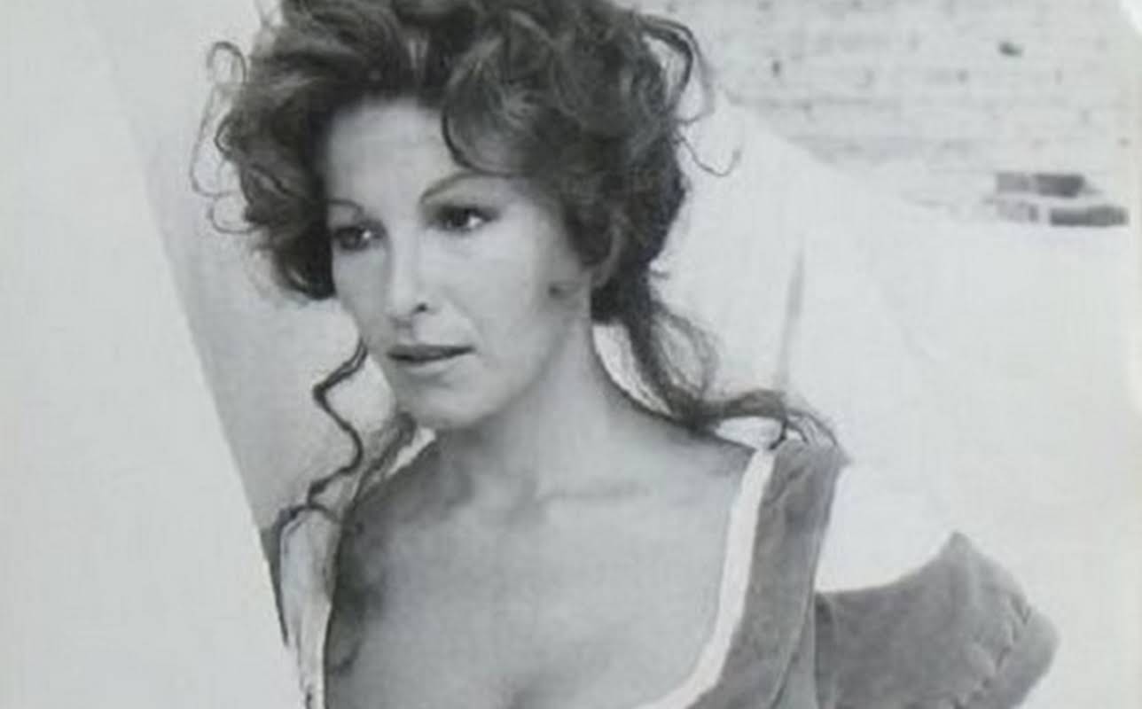 África Pratt