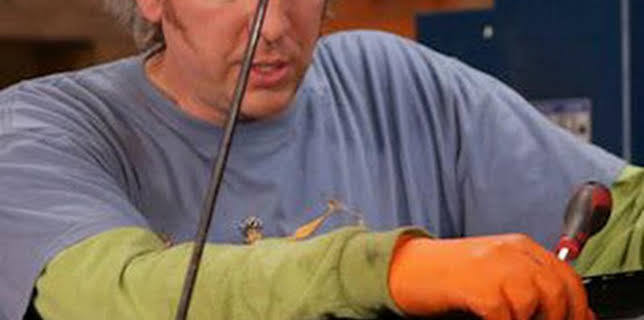 19:38: Joyas sobre ruedas: Ford Mustang GT de 1988 | Discovery Max | 2/24 2026