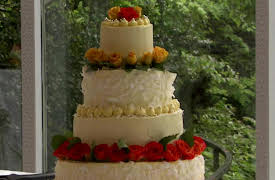 Throwdown with Bobby Flay: Wedding Cake