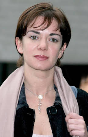 Victoria Hamilton as 