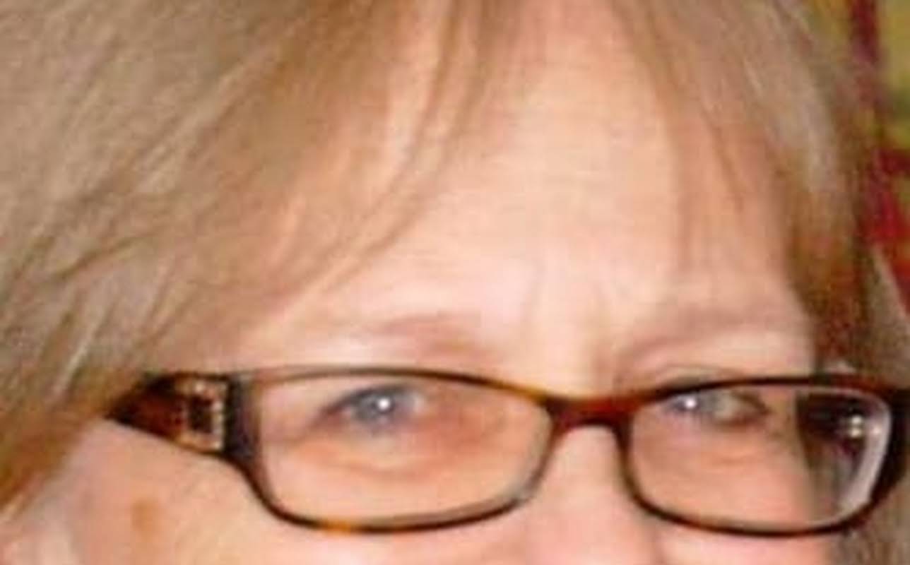 Cathy Meils