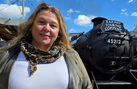 The Orient Express: A Golden Era of Travel, Season 1: London to Paris