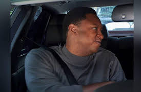 Girlfriends, Season 8: Stand and Deliver